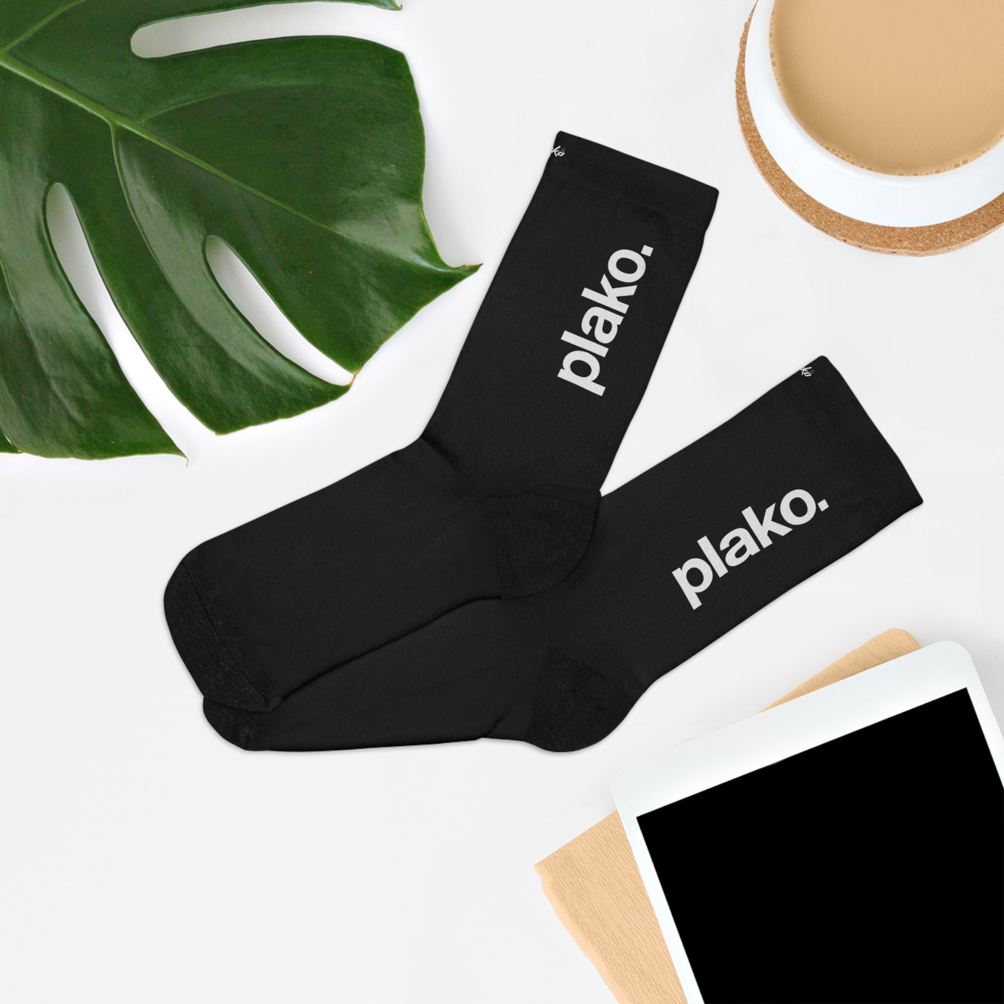 PLAKO ESSENTIALS CLASSIC LOGO SOCKS [1 PAIR]
