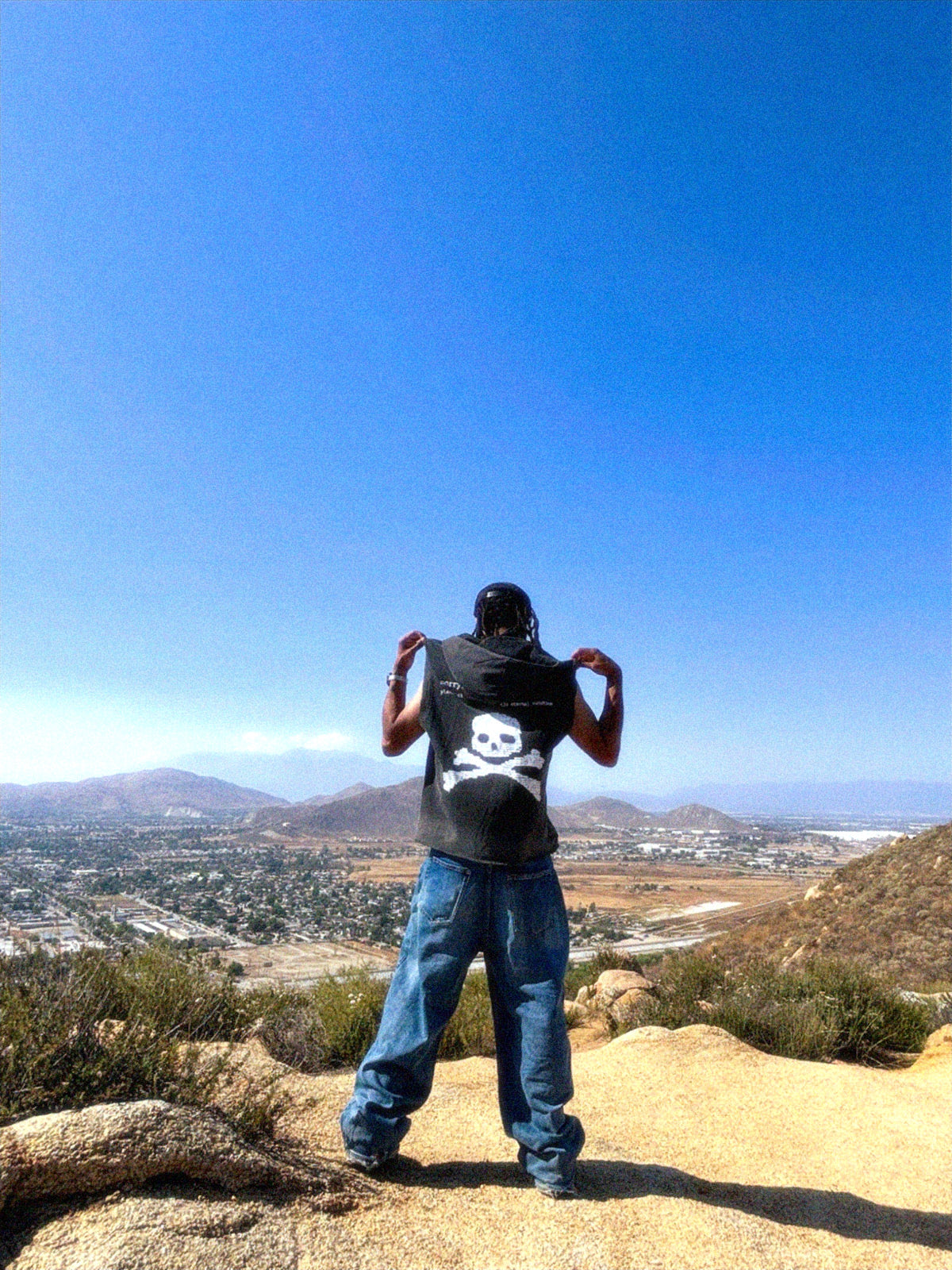 hard to forget vintage washed hooded tank top