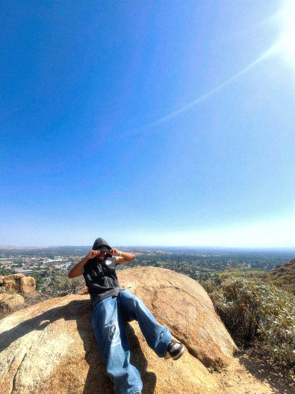 hard to forget vintage washed hooded tank top